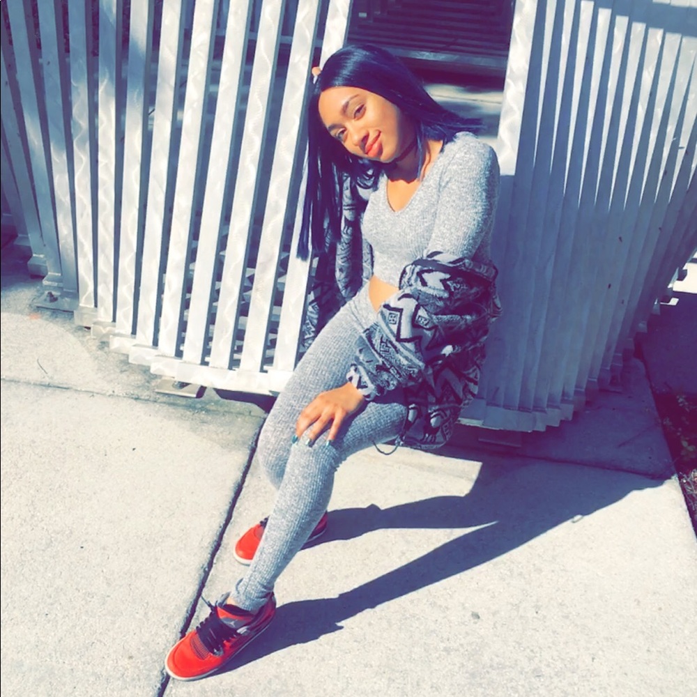 Meet your Posher, Nina